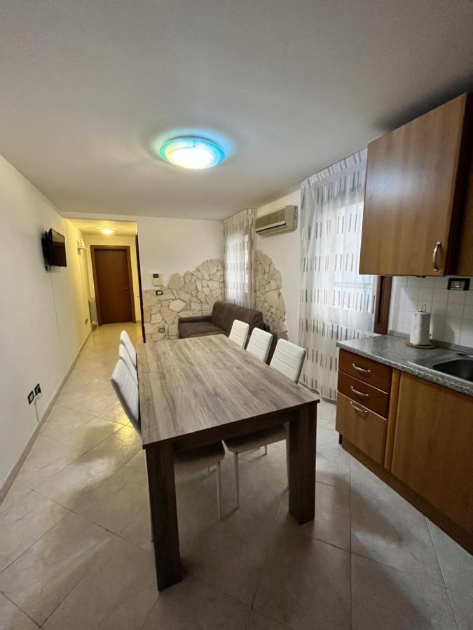 Venezia Star Apartment Chioggia Exterior photo